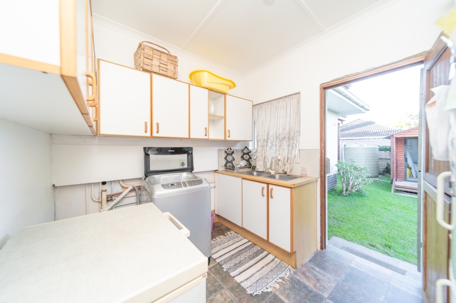 4 Bedroom Property for Sale in Beacon Bay Eastern Cape